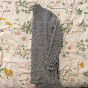 Grey long sleeve mock neck sweater